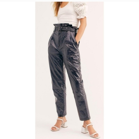 Free People Wonder Woman Faux Leather Belted Paperbag Pants NWOT SIZE 8 - Picture 1 of 7